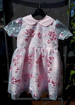 Festliches Kleid für meine Großnichte. Gr. 74. Burda Taufkleid 9804